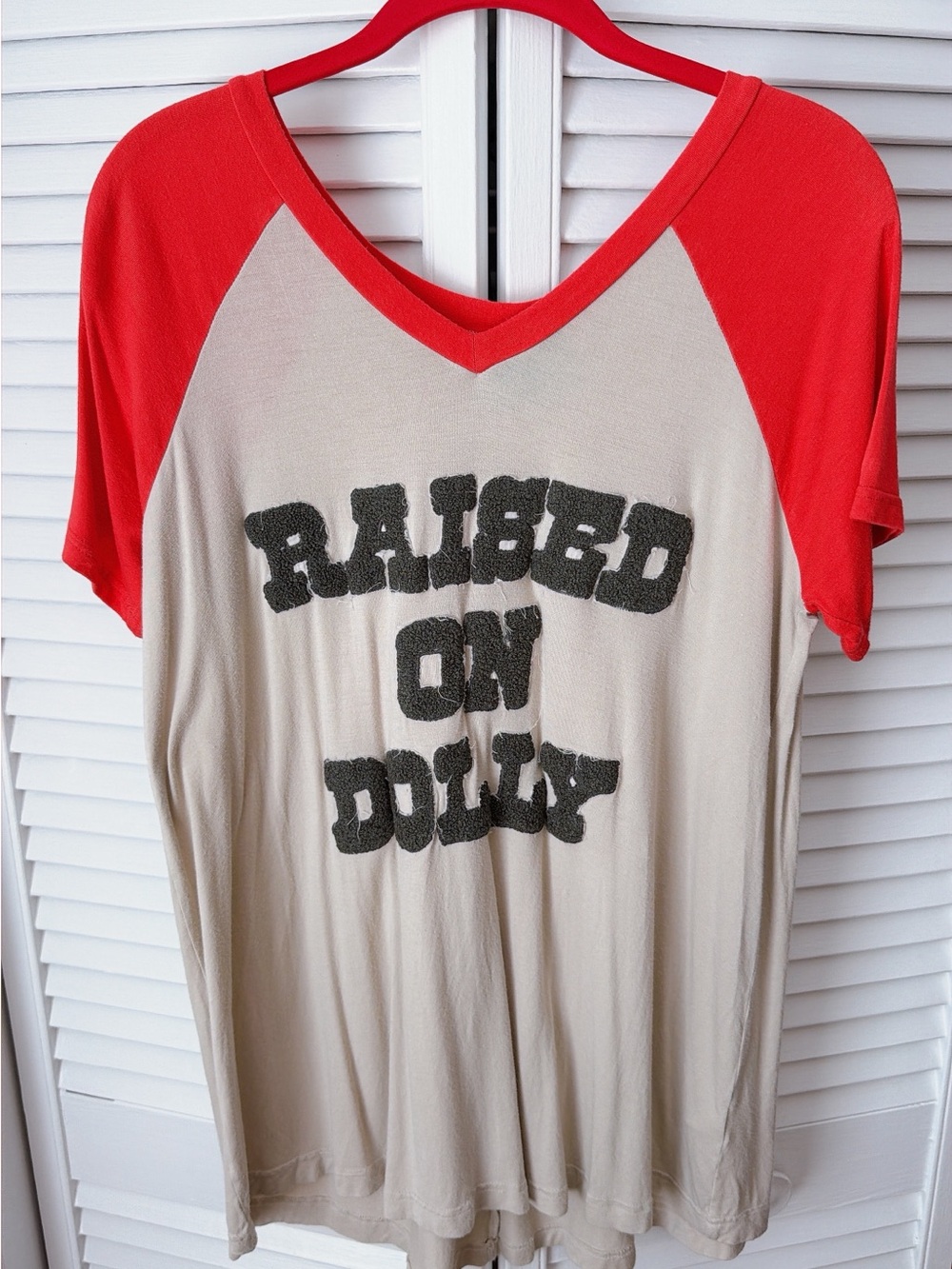 Judith March “Raised on Dolly” Graphic Tee | Size Large - Picture 6 of 6